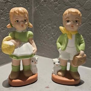 Ceramic Kitsch Boy and Girl Figurines with Kittens 5.5"